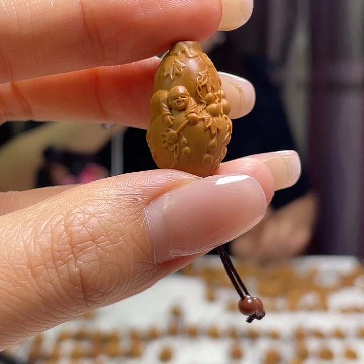 橄榄核吊坠橄榄核