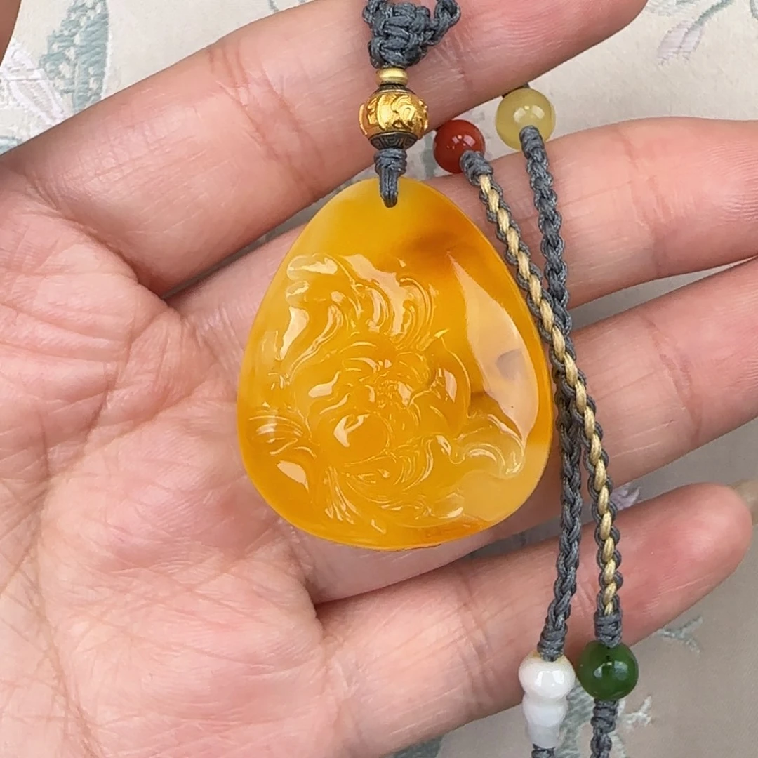 蜜蜡吊坠(赠链)未镶嵌