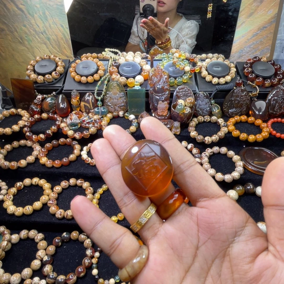 手链琥珀未镶嵌吊坠