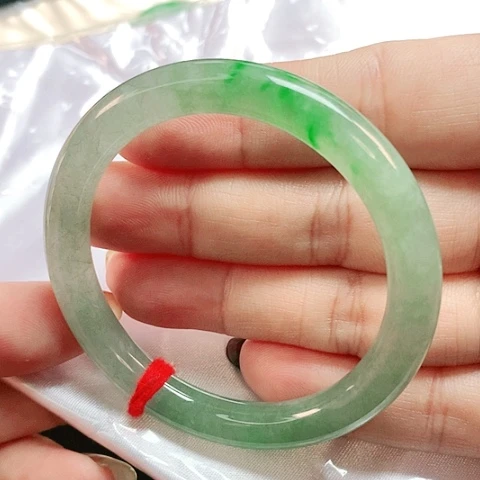 未镶嵌手镯翡翠圆条2586
