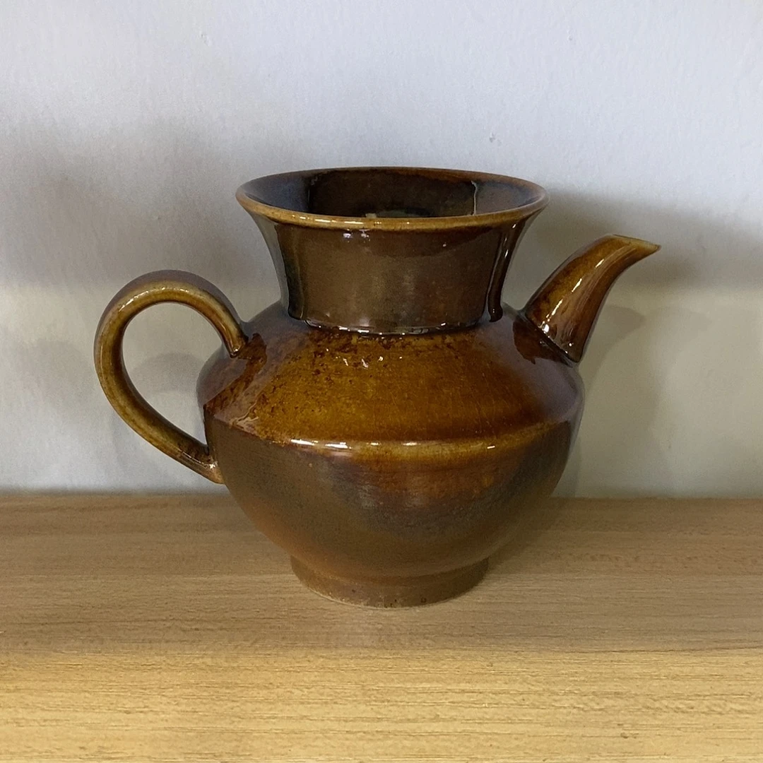 女***爷紫砂茶杯紫砂艺术学院