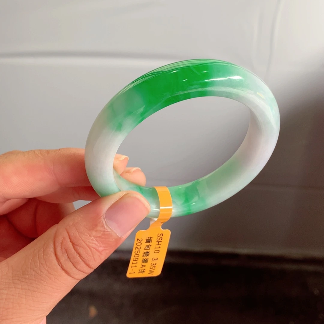 未镶嵌手镯翡翠゛*朵缅甸翡翠