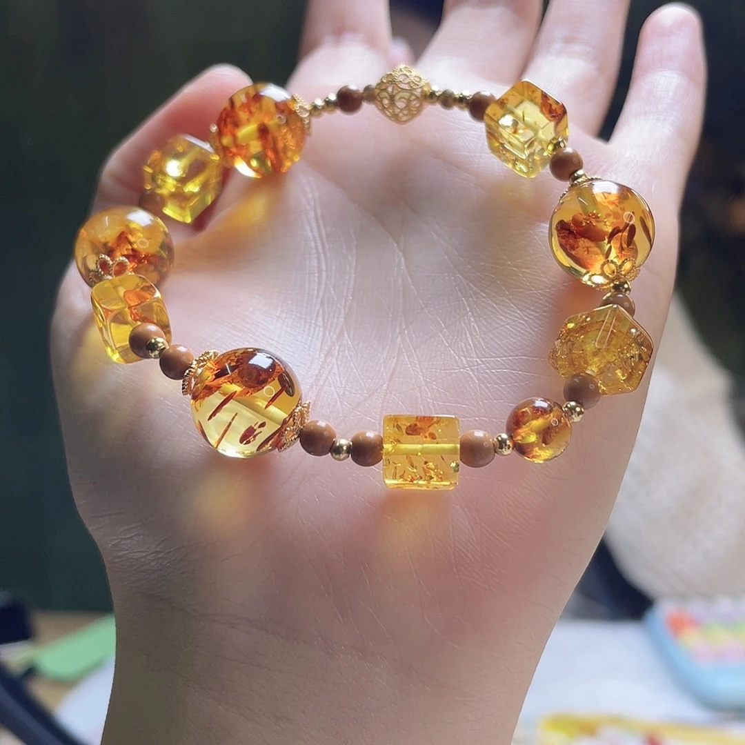 琥珀未镶嵌裸石手链