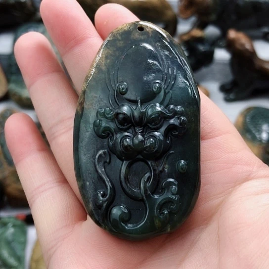 岫岩河磨玉（透闪石质玉）把件未镶嵌