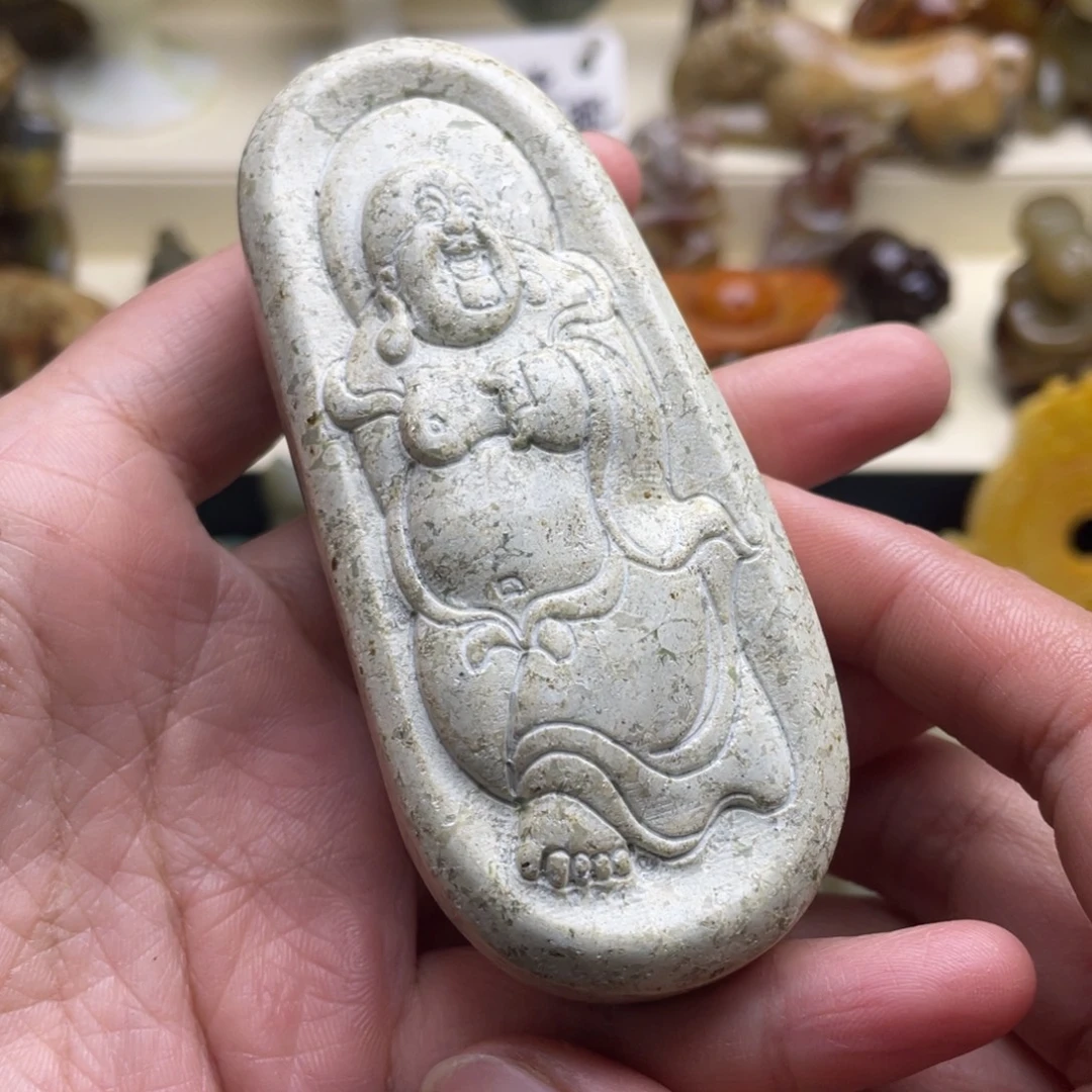 蛇纹石玉未镶嵌颈饰