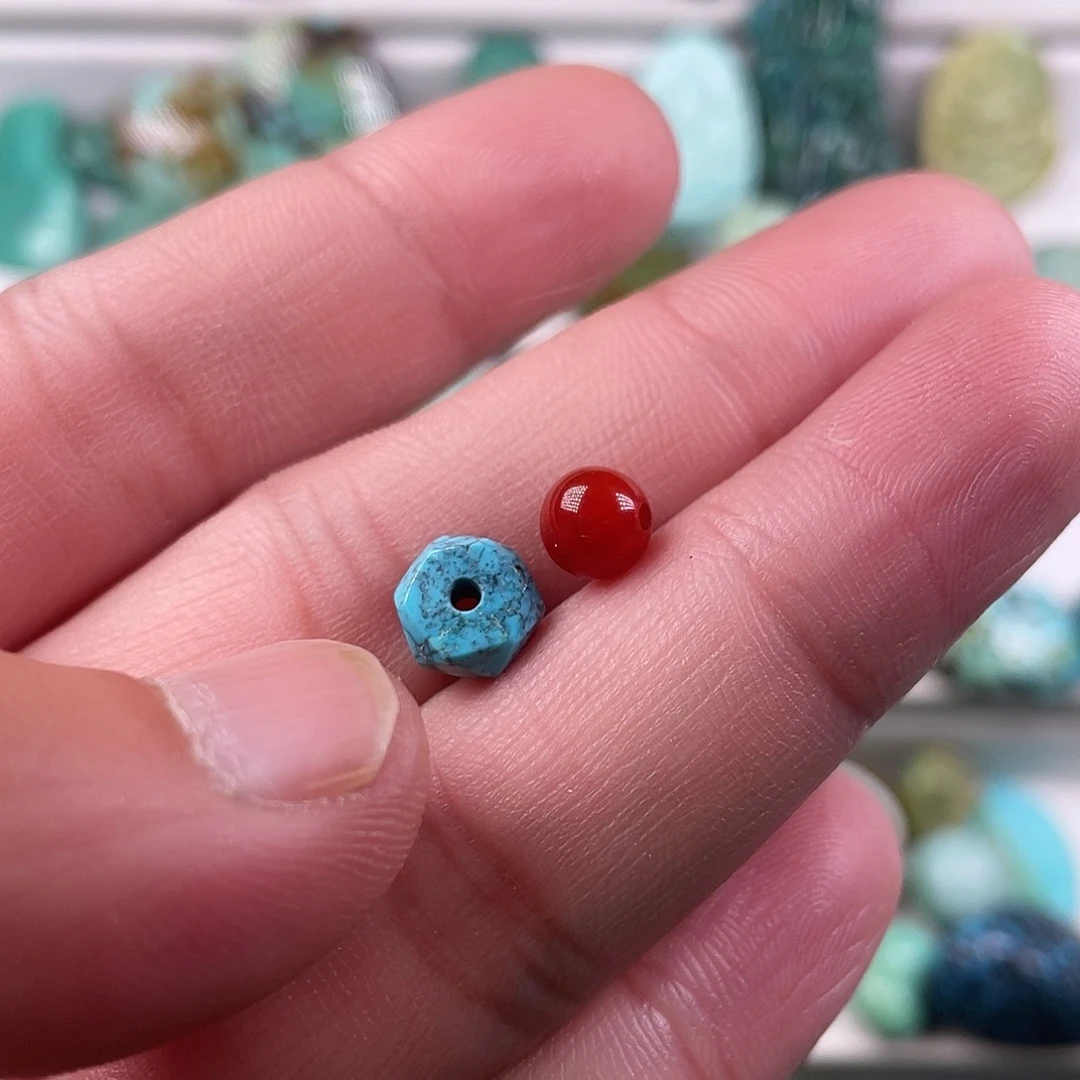 南红玛瑙未镶嵌颈饰