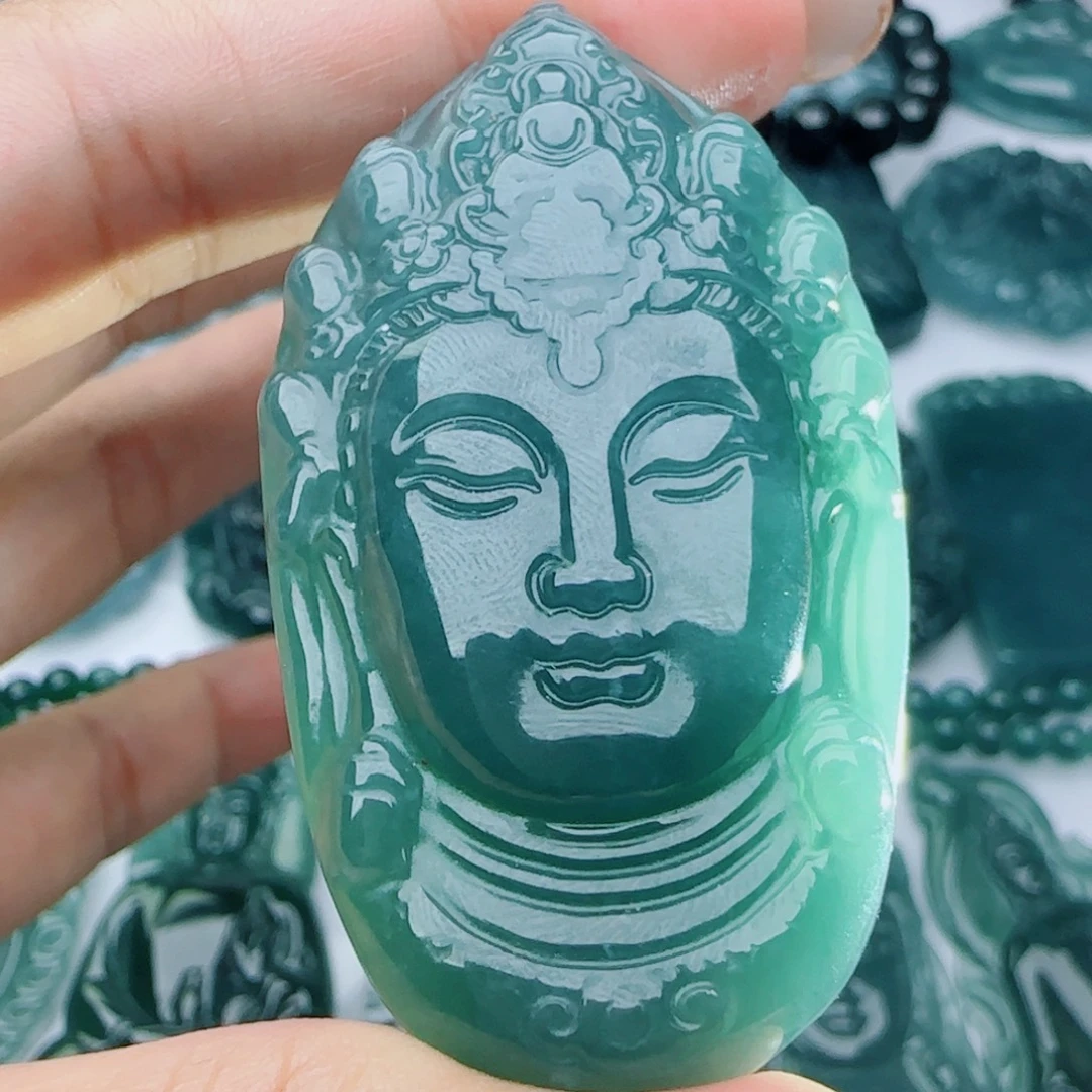 颈饰未镶嵌翡翠多样性发货天然的A货翡翠