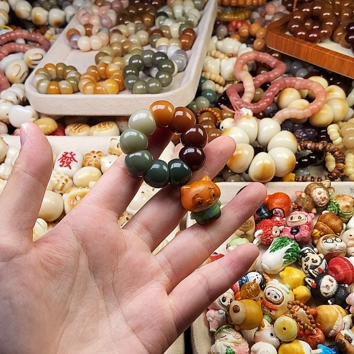 y***记吊坠菩提根/象牙果24配狐狸