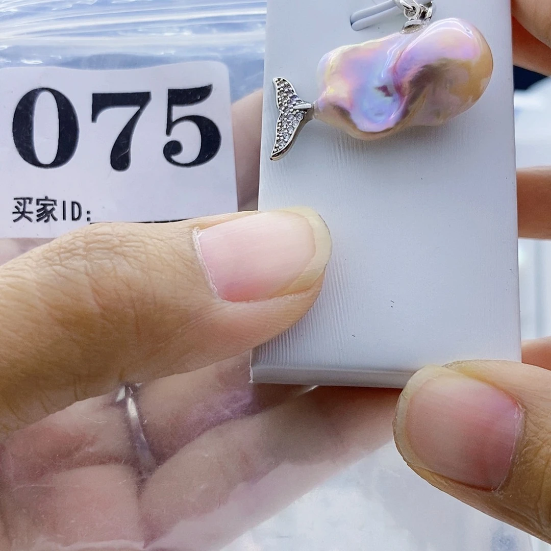 淡水珍珠钛钢颈饰