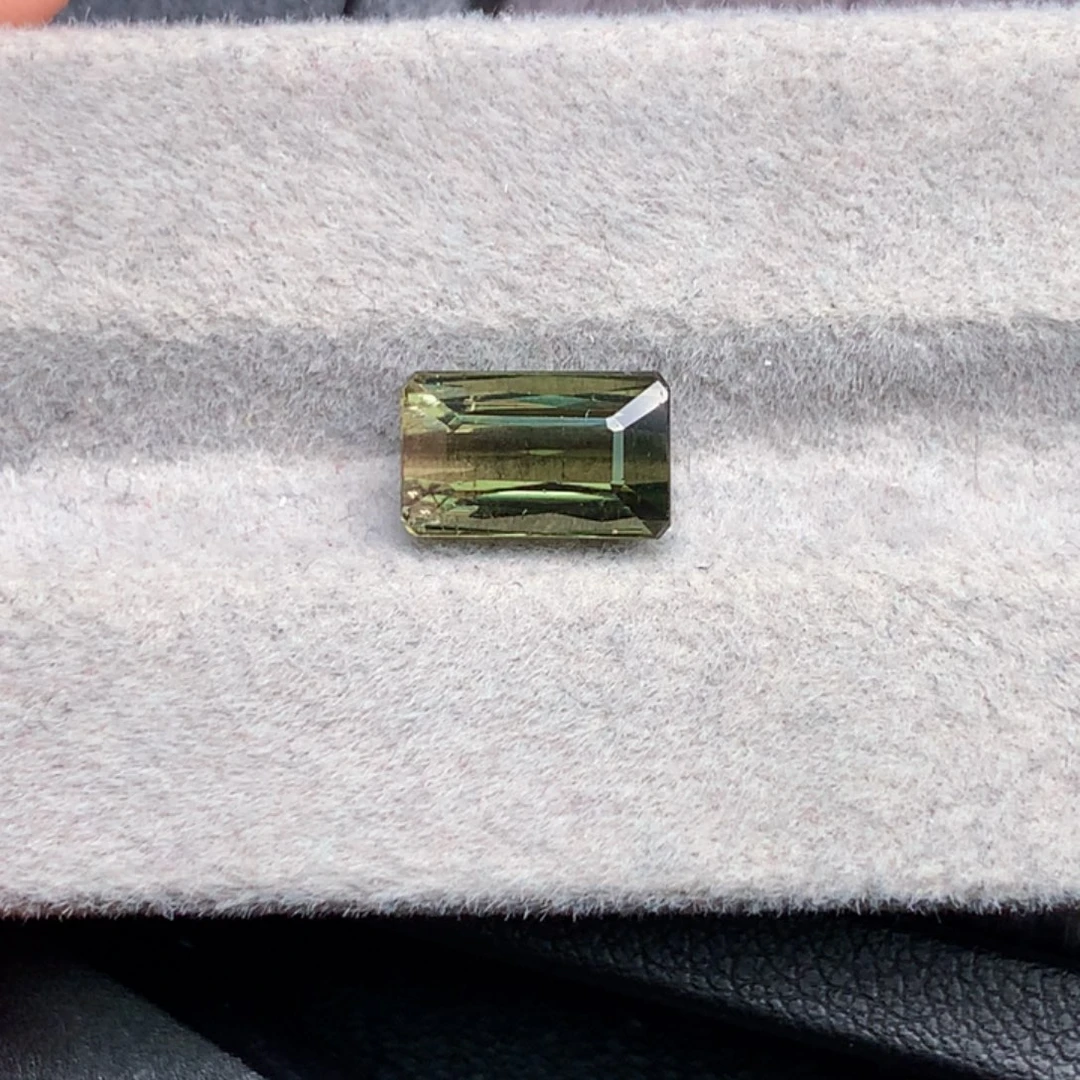 未镶嵌碧玺天然裸石天然茶色碧玺2.6克拉