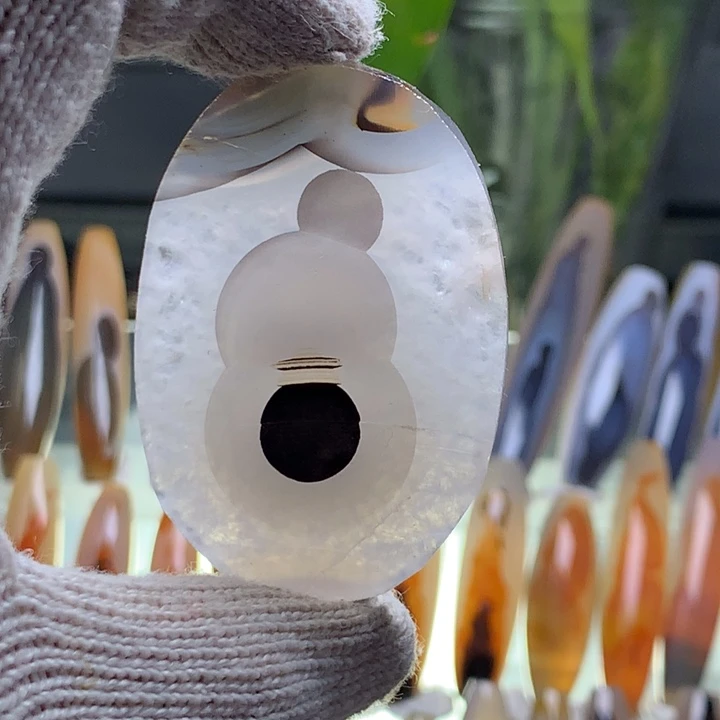 未镶嵌玛瑙/玉髓珠宝半成品54