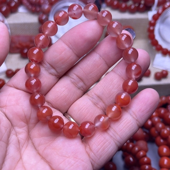 南红玛瑙未镶嵌颈饰9 M冰飘花