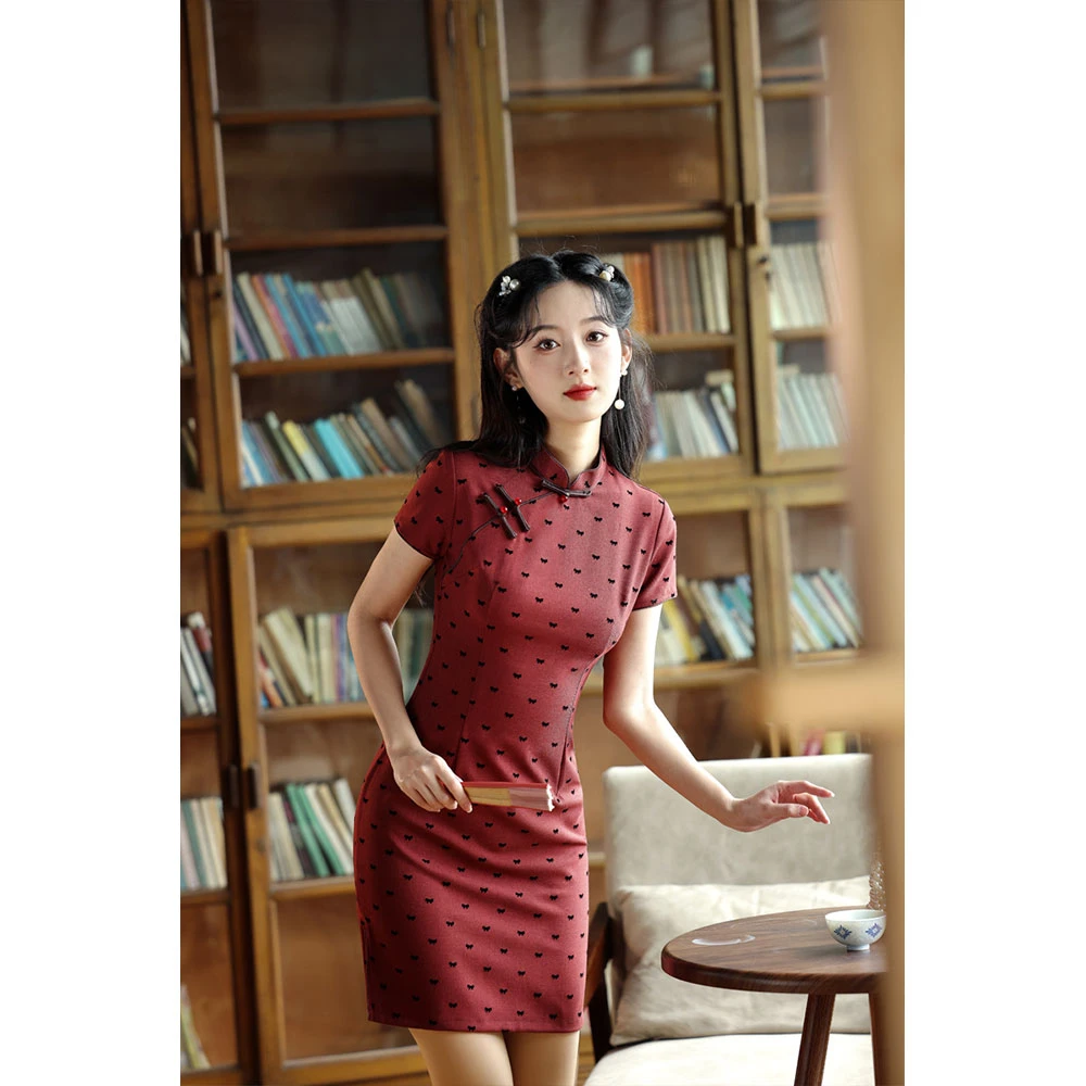 安克拉红旗袍小个子2025年夏季新款新中式改良连衣裙气质显瘦短款