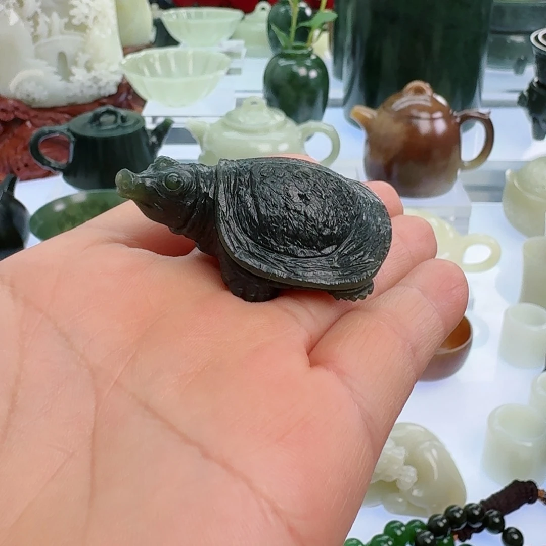 和田玉（青玉）挂件未镶嵌浪**度