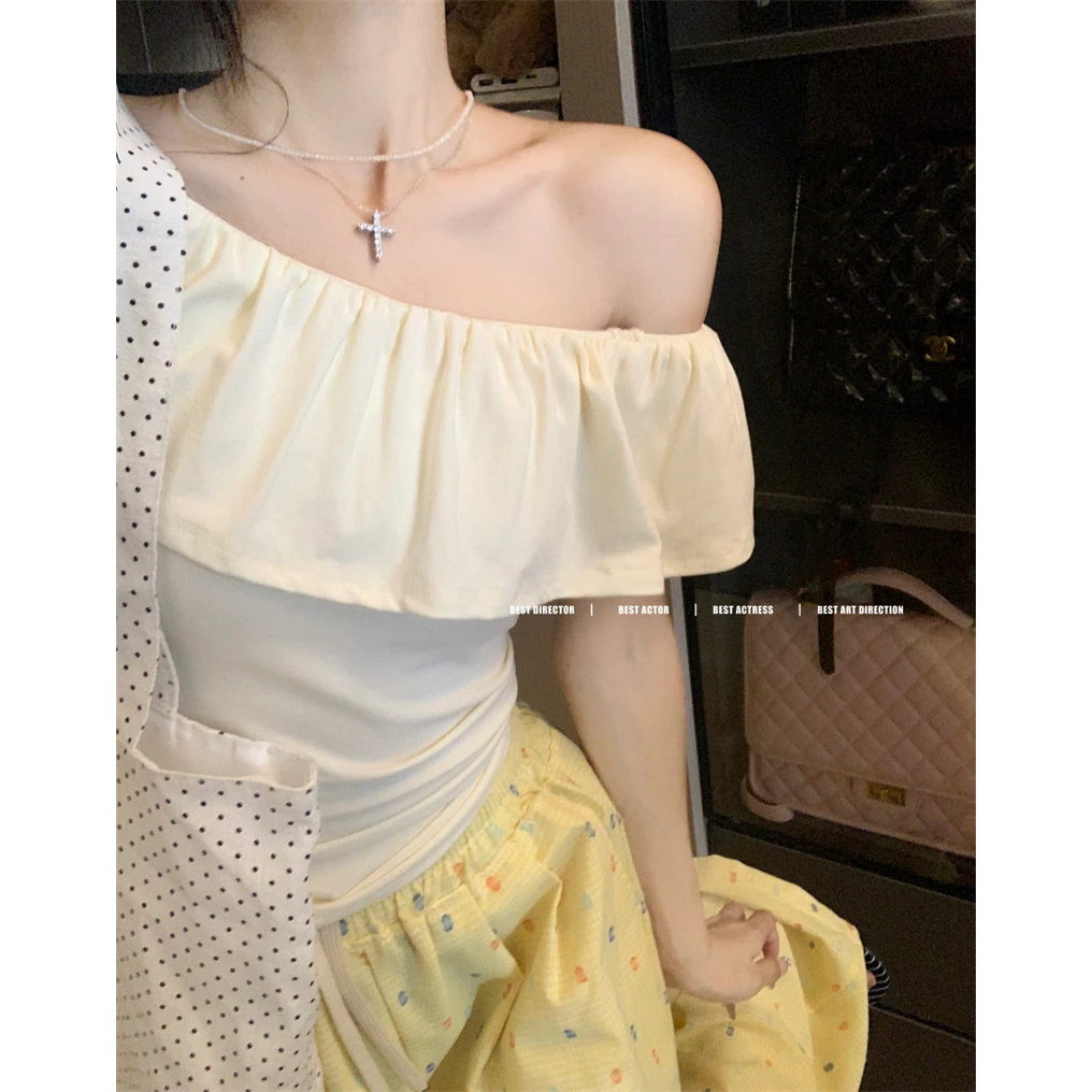 一字肩减龄荷叶边短袖T恤女夏季2025新款修身设计感褶皱气质上衣