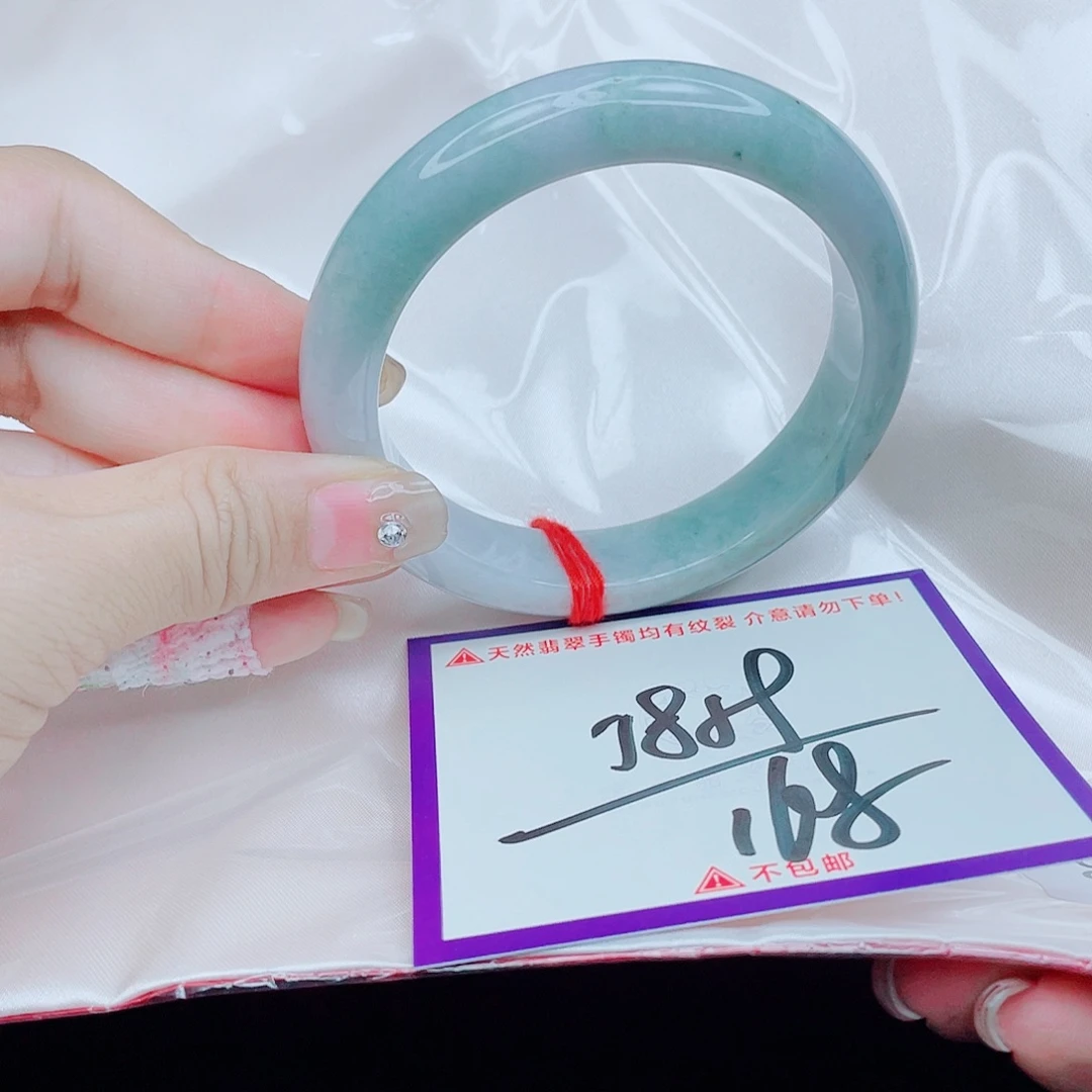 翡翠未镶嵌手镯翡翠