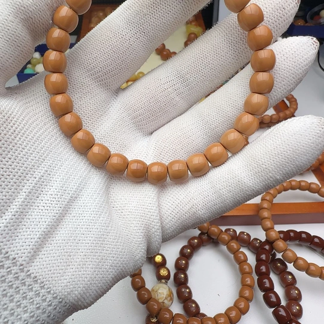 楊****猴头核桃手串8.3直切