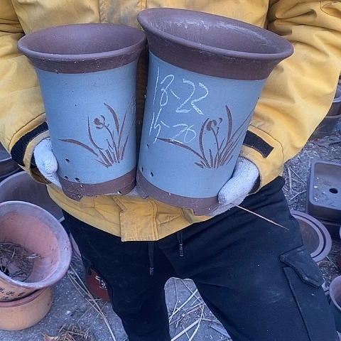 紫砂中国宜兴紫砂花盆，