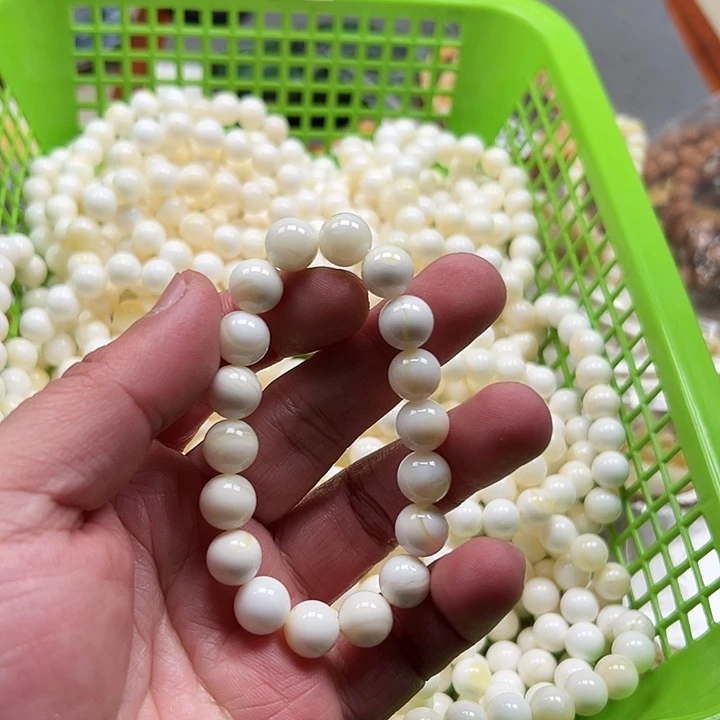 白玉菩提吊坠黄色4984