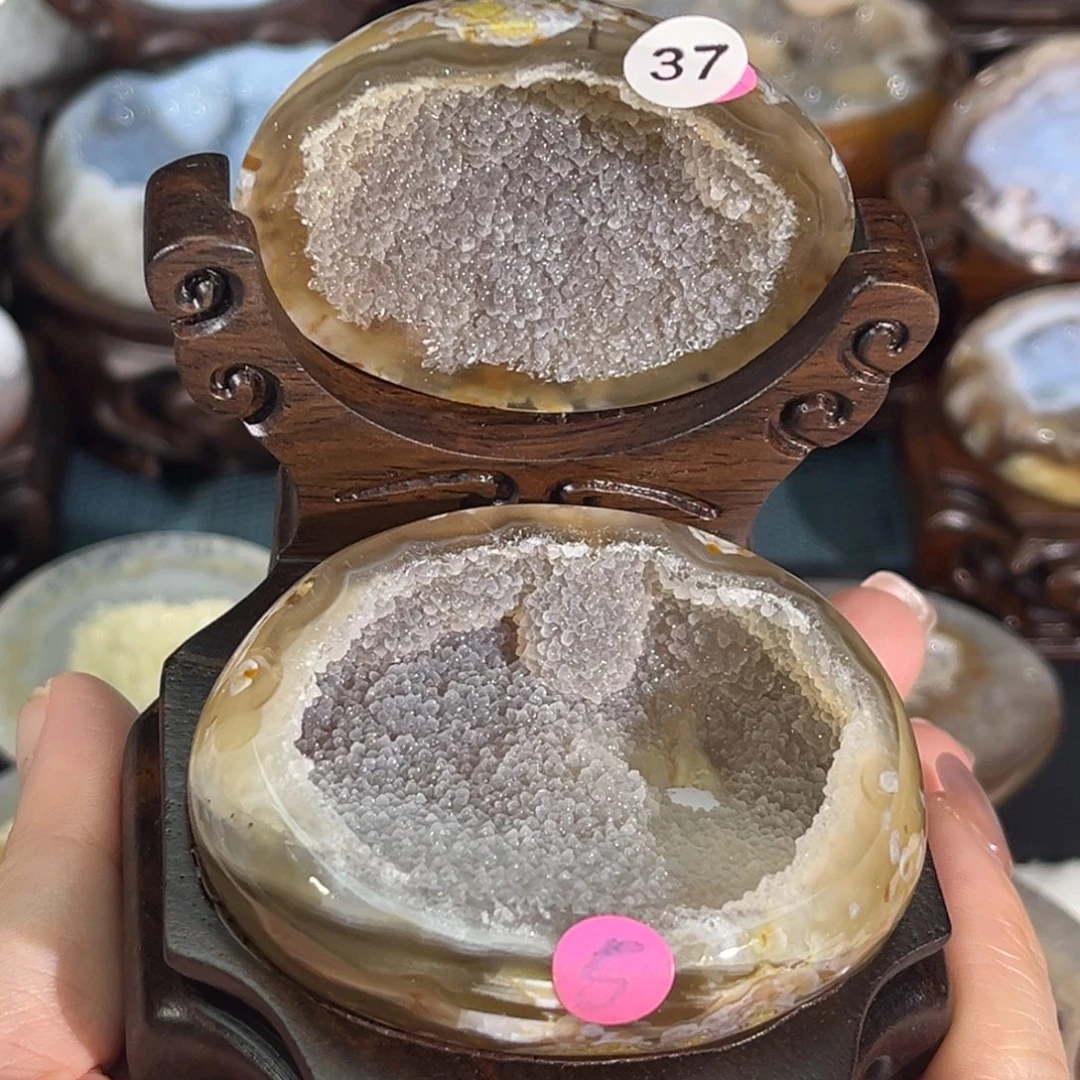 未镶嵌大型摆件（非配饰）水晶