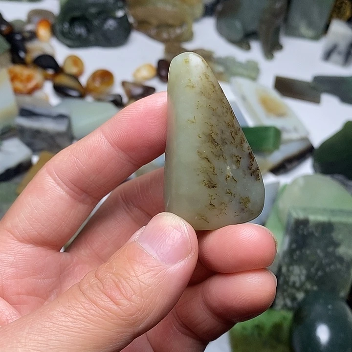 和田玉（糖玉）未镶嵌笔搁