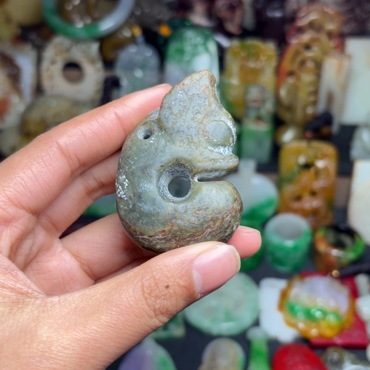 和田玉（糖玉）未镶嵌挂件