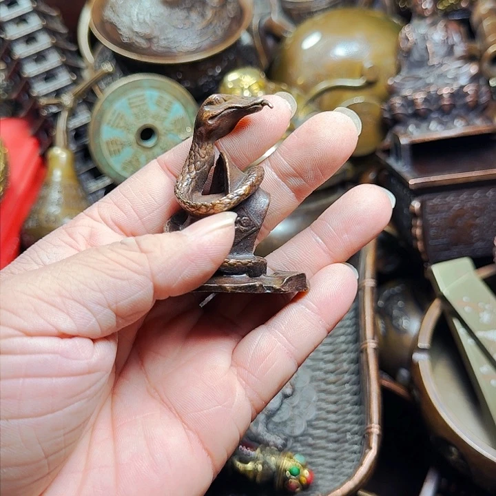 铜器摆件收收藏藏