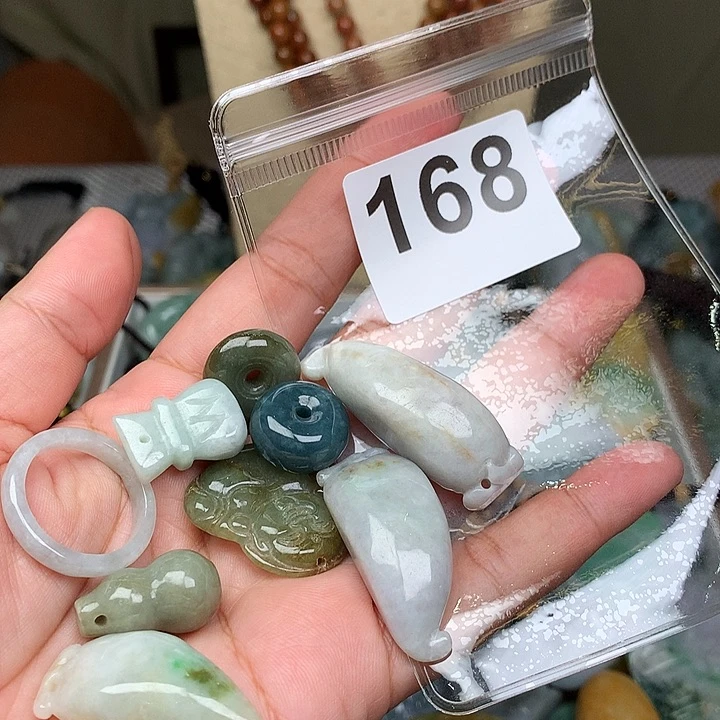 翡翠未镶嵌颈饰潮**彬翡翠