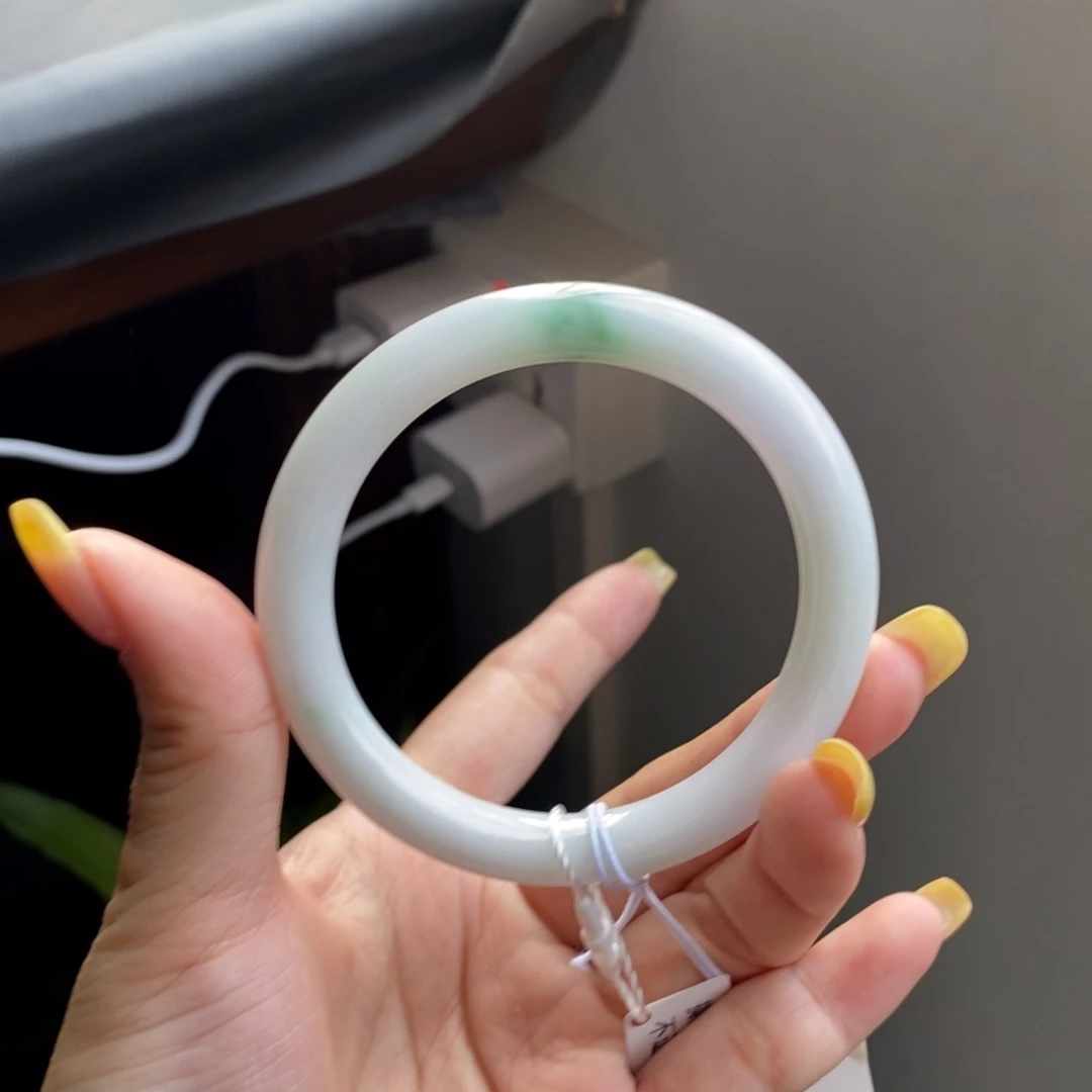 翡翠未镶嵌手镯56圆