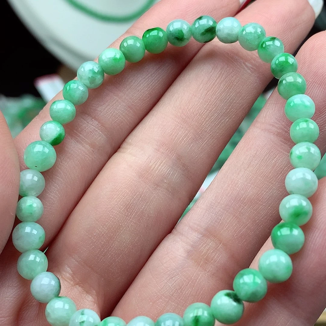 翡翠未镶嵌毛衣链