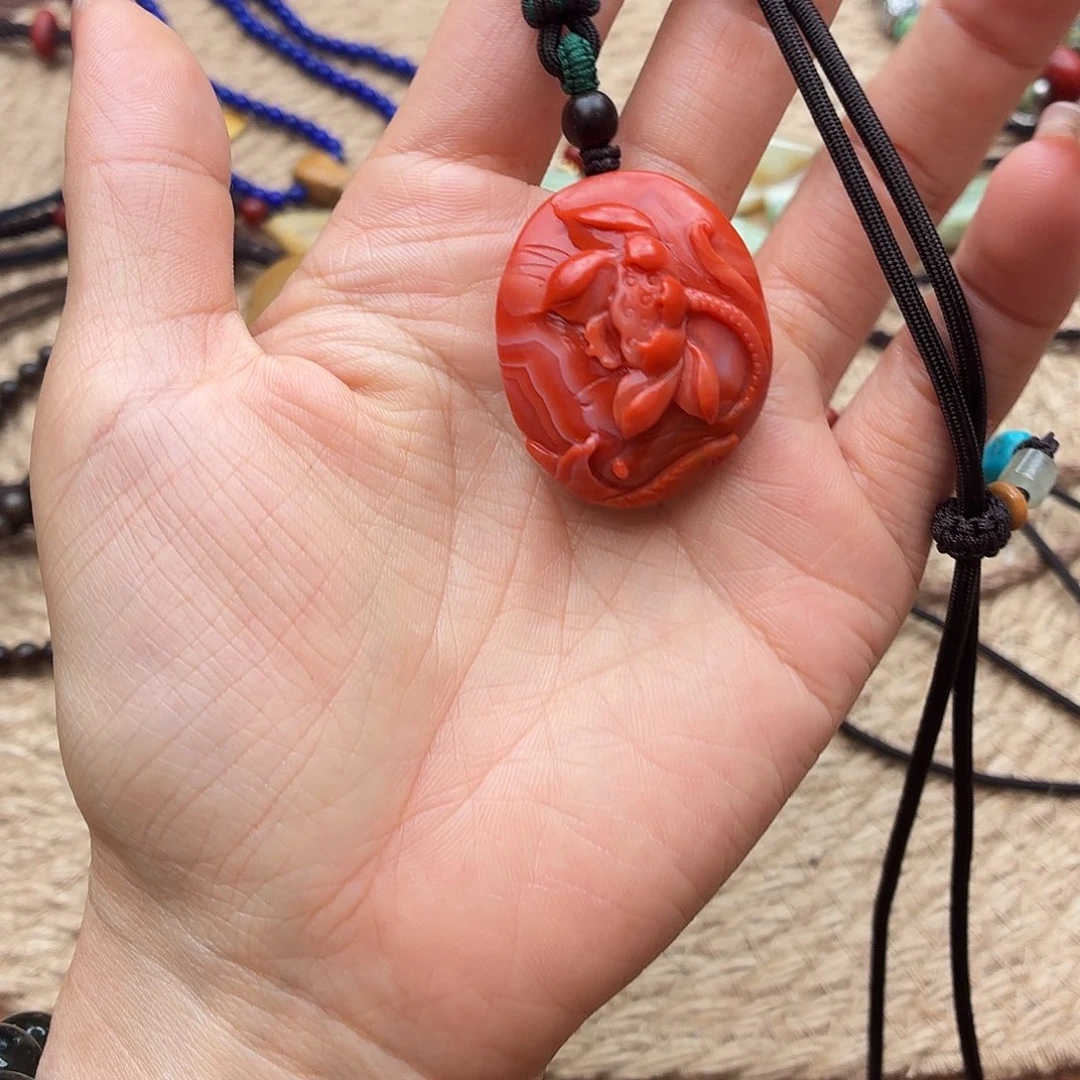 S****南红玛瑙未镶嵌颈饰