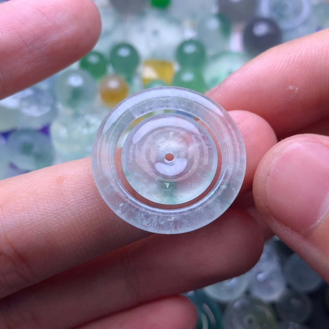 定制翡翠未镶嵌挂件