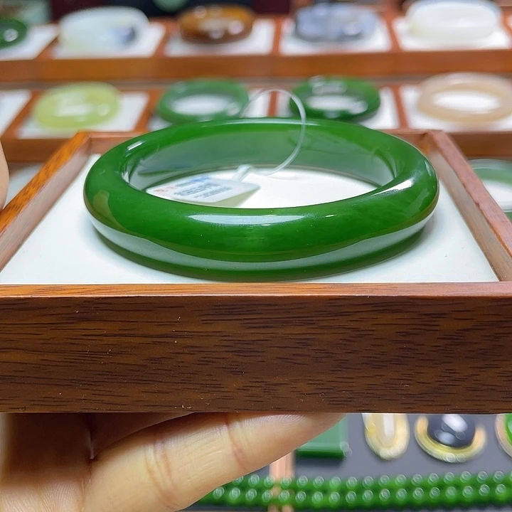 和田玉手镯57.5未镶嵌