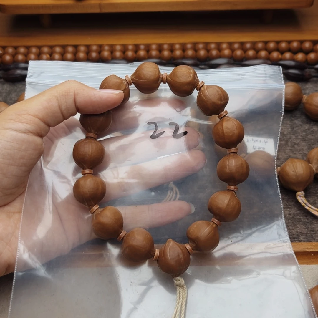 手串/手链橄榄核N***a22号，1.75蜜桃臀