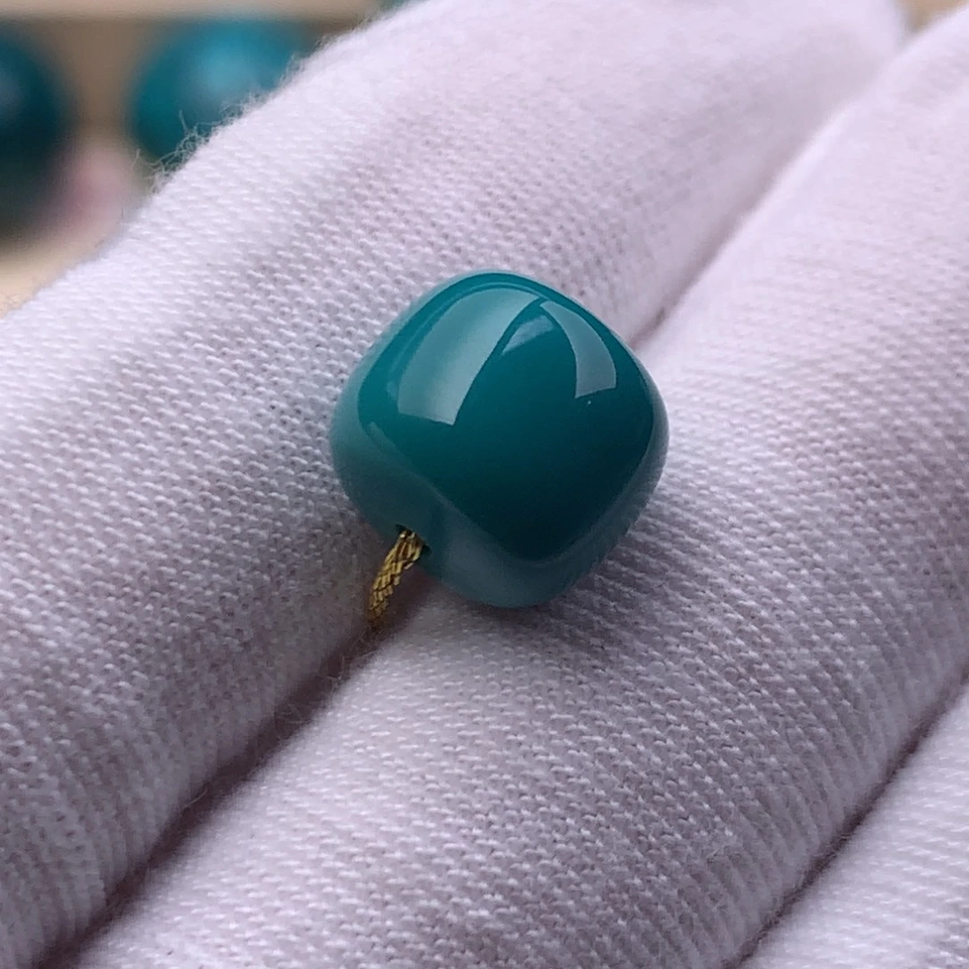 绿松石未镶嵌珠宝奇石9.7