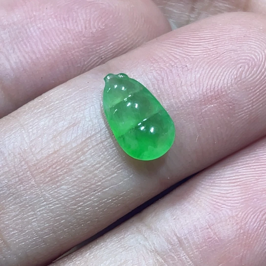 定制翡翠未镶嵌葫芦