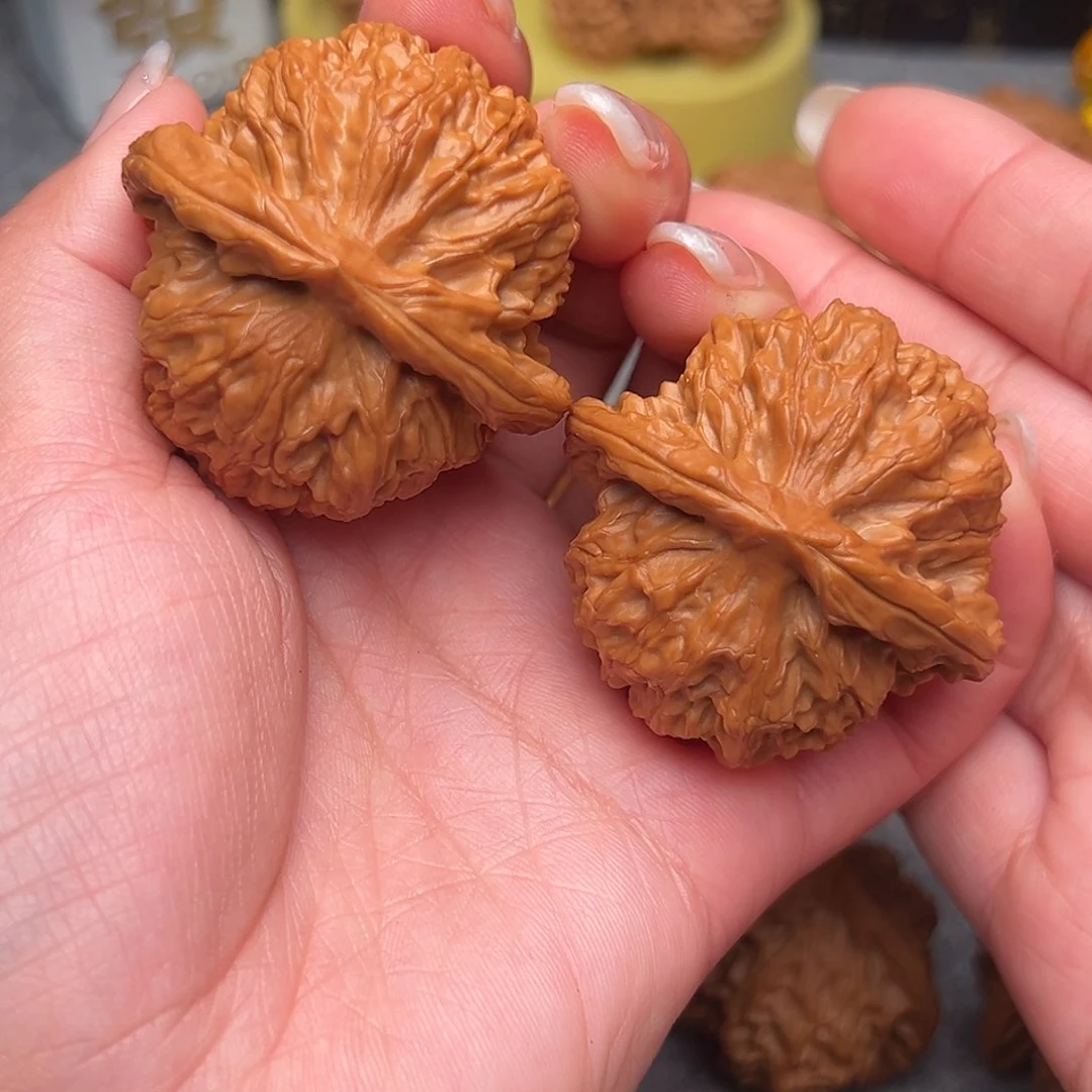 把件文玩核桃毕业大金麒麟45全品重53克