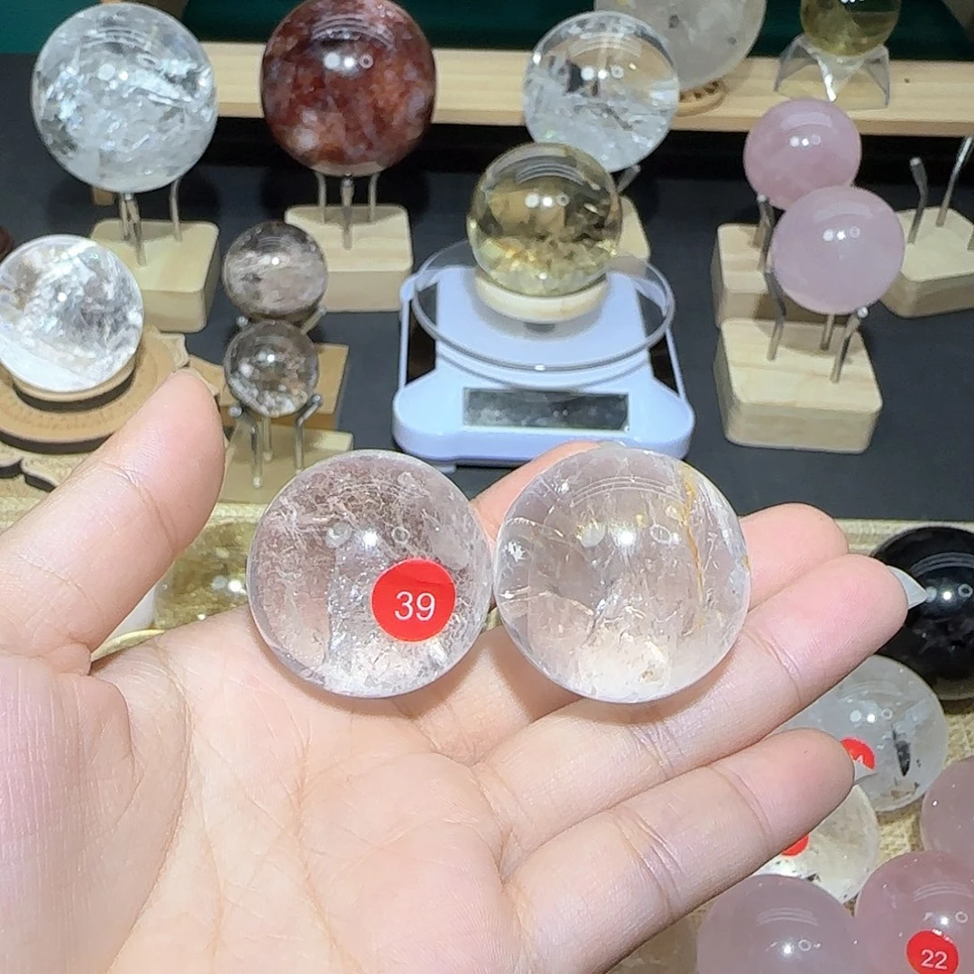 水晶珠宝半成品未镶嵌39两颗