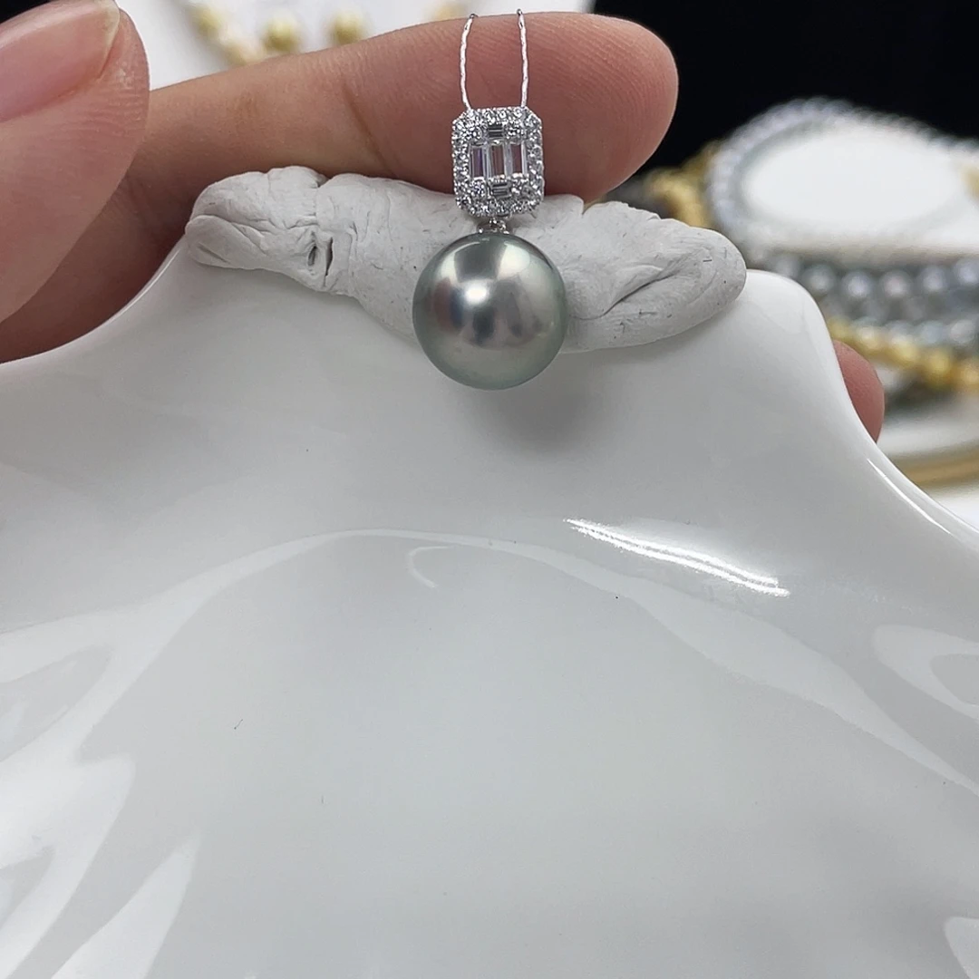 未镶嵌海水珍珠颈饰铂金灰11.8mm