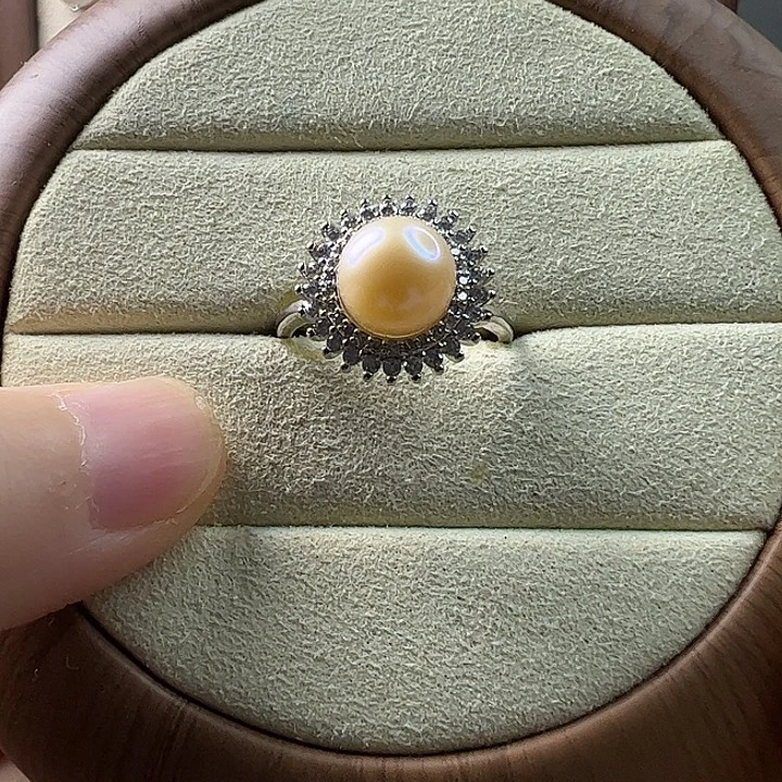 银S925镶嵌淡水珍珠戒指9.5mm