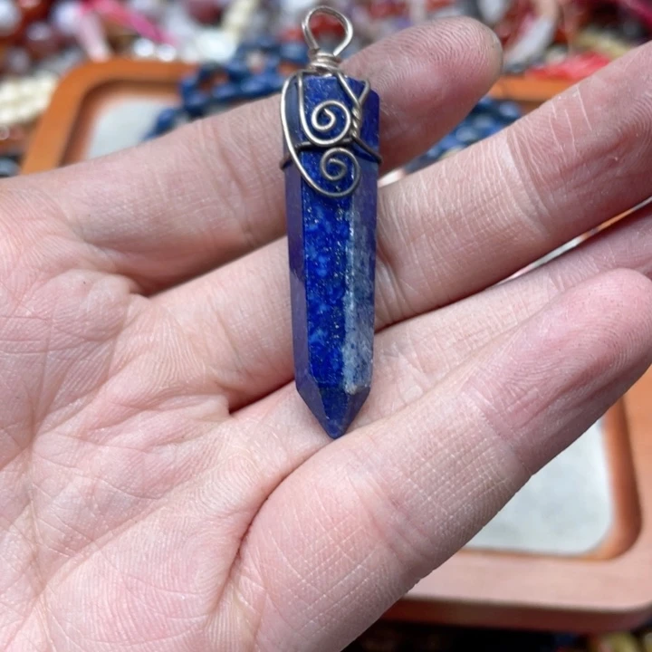 玛瑙/玉髓合金珠宝半成品一个青金石吊坠