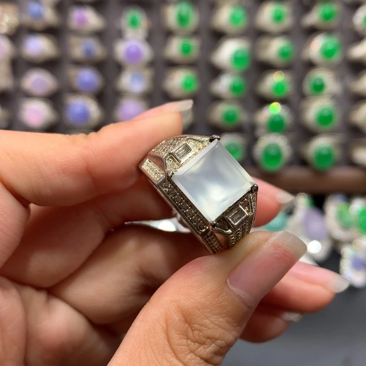 定制翡翠未镶嵌A货10.23