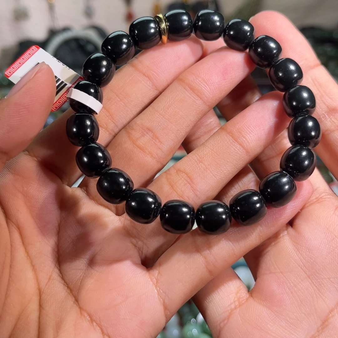 赵***杰和田玉未镶嵌手链