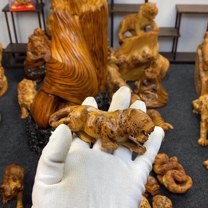 柏木深*老虎手把件