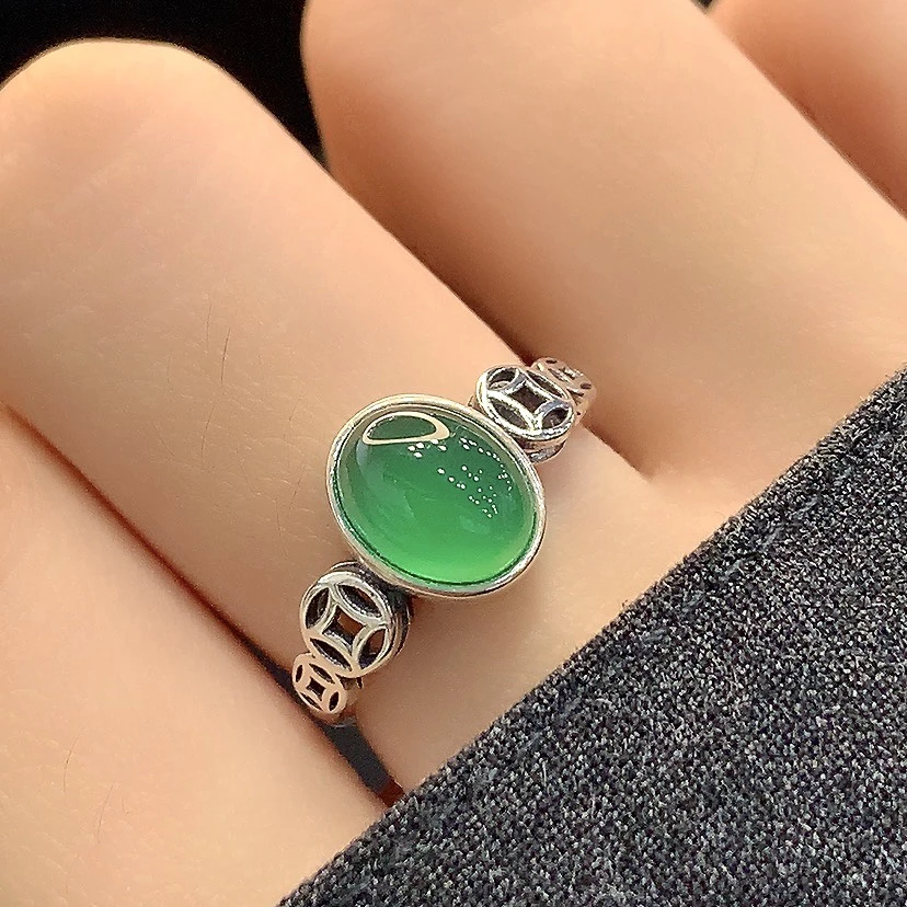 简约钱多多椭圆绿玉髓戒指