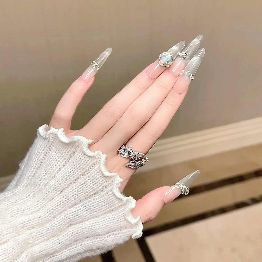 《融雪之时》白开水猫眼百搭清冷感显白穿戴甲细狗细长纯手工美甲