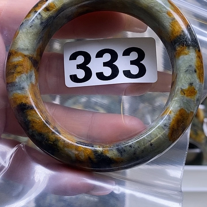 默***5蛇纹石玉未镶嵌手镯