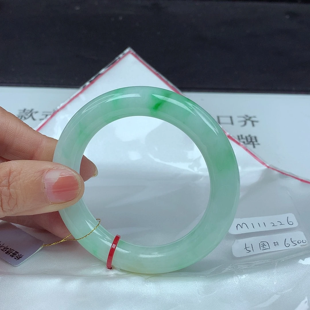 翡翠手镯未镶嵌51圈1226