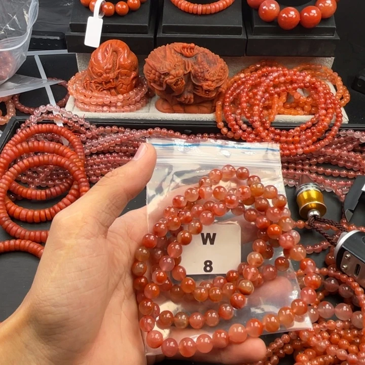 南红玛瑙未镶嵌多样性发货默认微瑕称重8mm