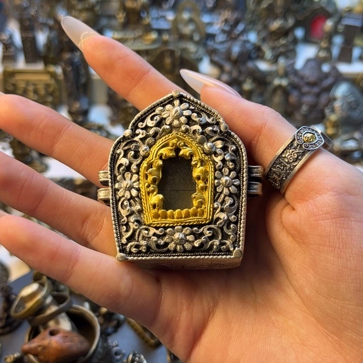 泥塑19号闪价漏价一件